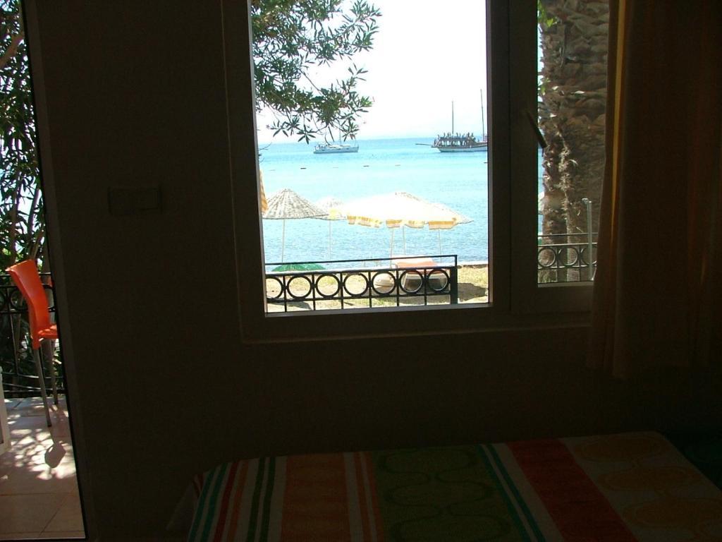 Meteor Beach Hotel Turgutreis Ruang foto