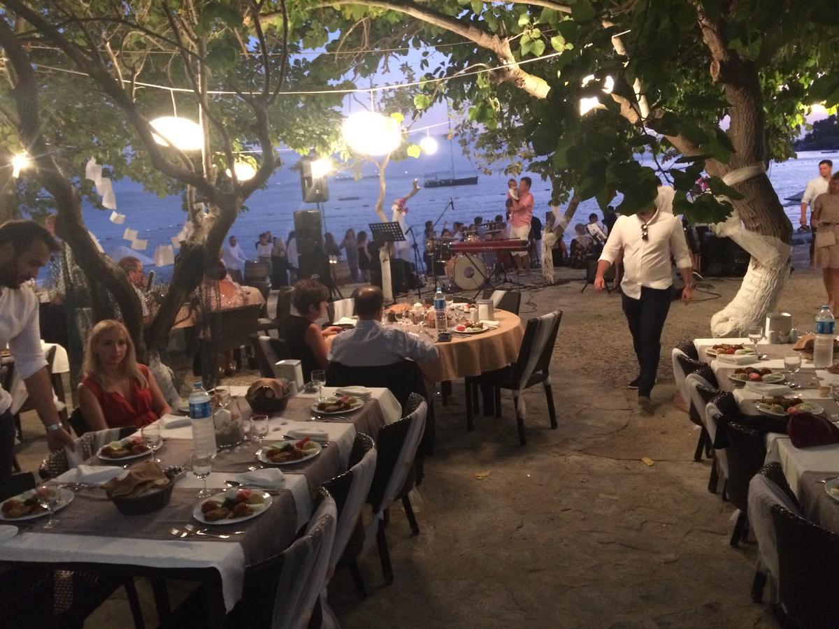 Meteor Beach Hotel Turgutreis Bagian luar foto